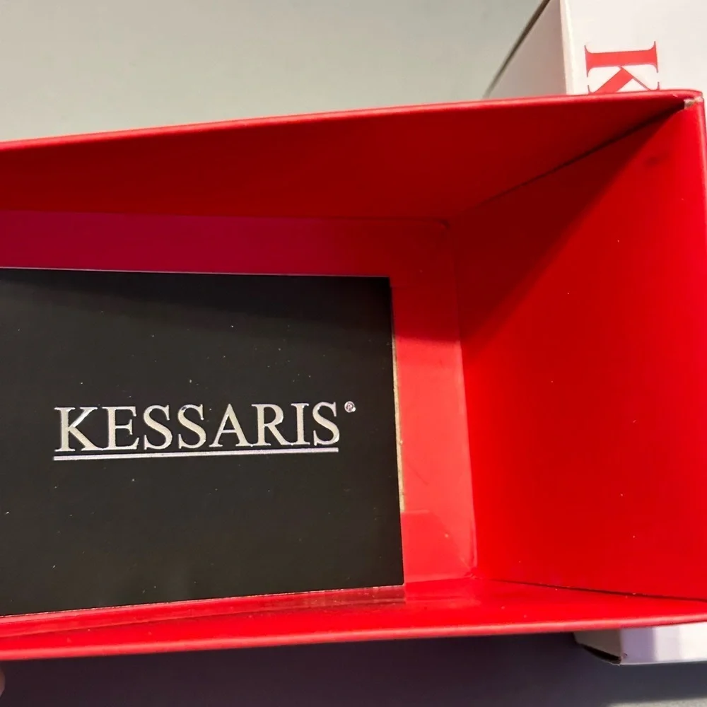 Kessaris rhinestone watch unisex with metal band 7 inches 1 1/4